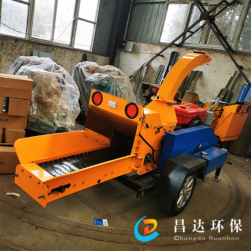 帶傳送帶小型樹(shù)枝粉碎機(jī)主圖1.jpg