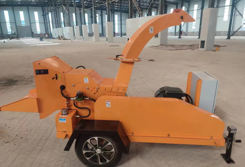 河南昌達(dá)HC-6130樹枝粉碎機(jī)發(fā)新疆.png